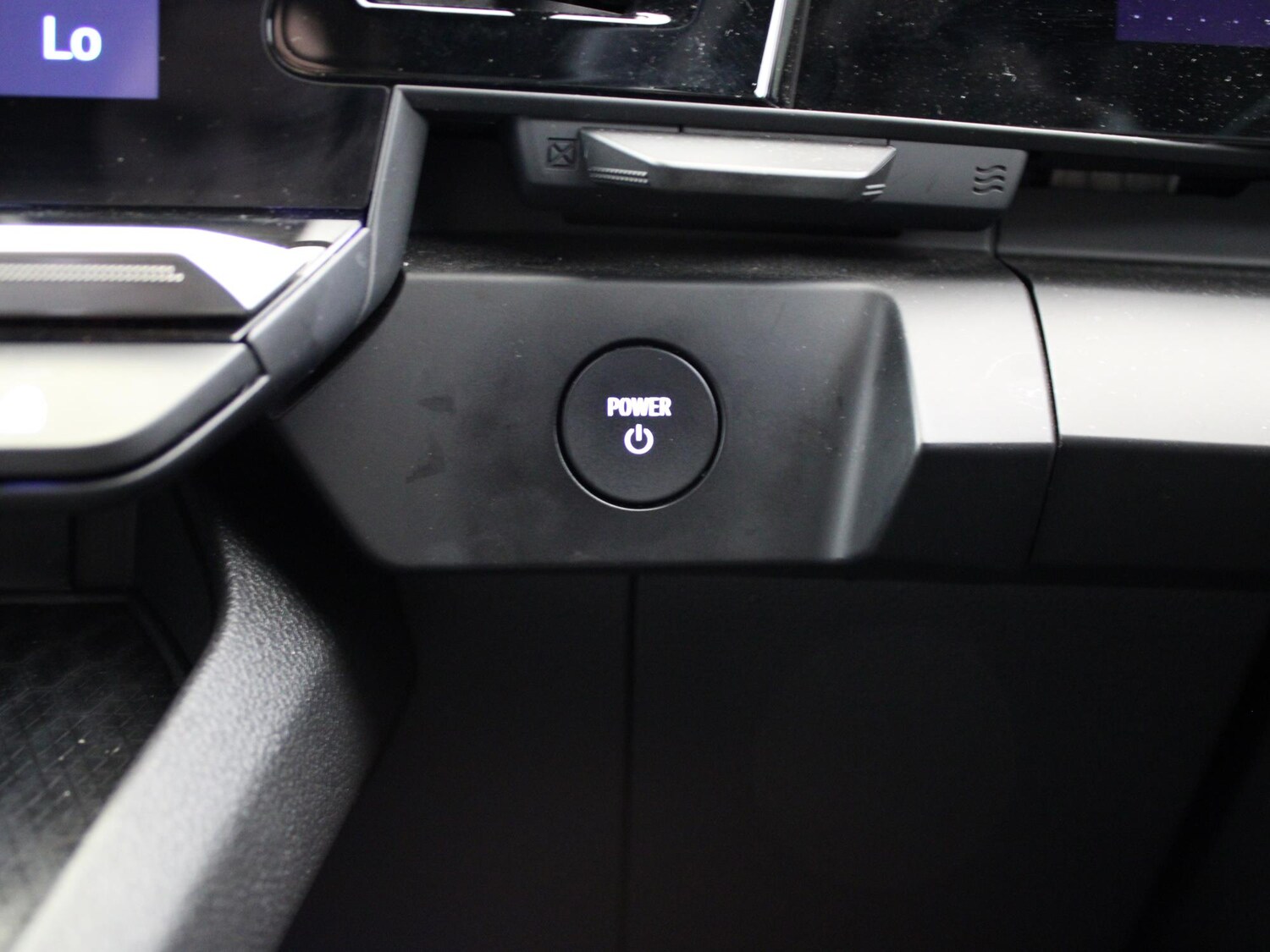 Used Renault Megane E Tech 2024 for sale - 75536241: Photo 15
