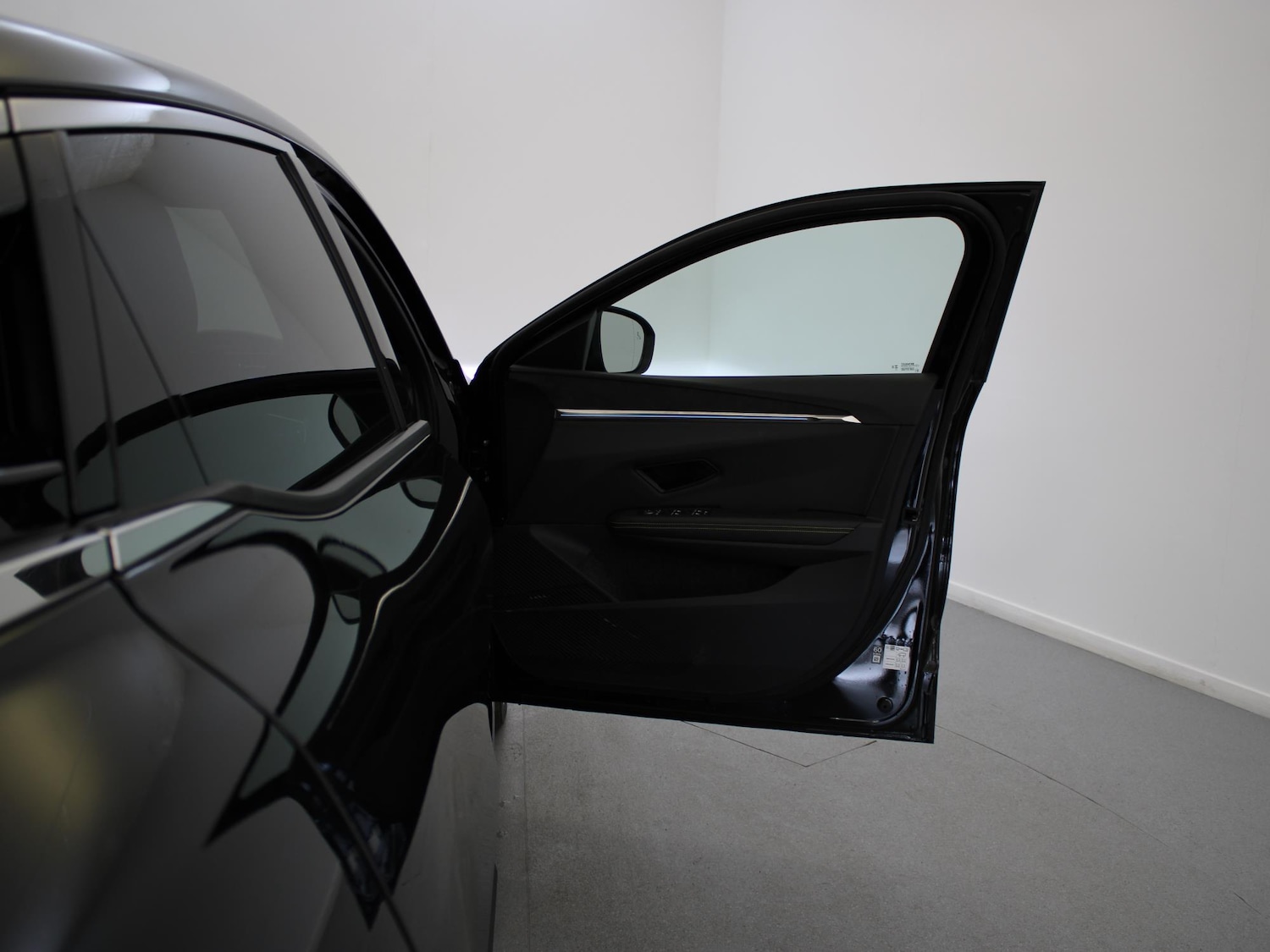 Used Renault Megane E Tech 2024 for sale - 75536241: Photo 28