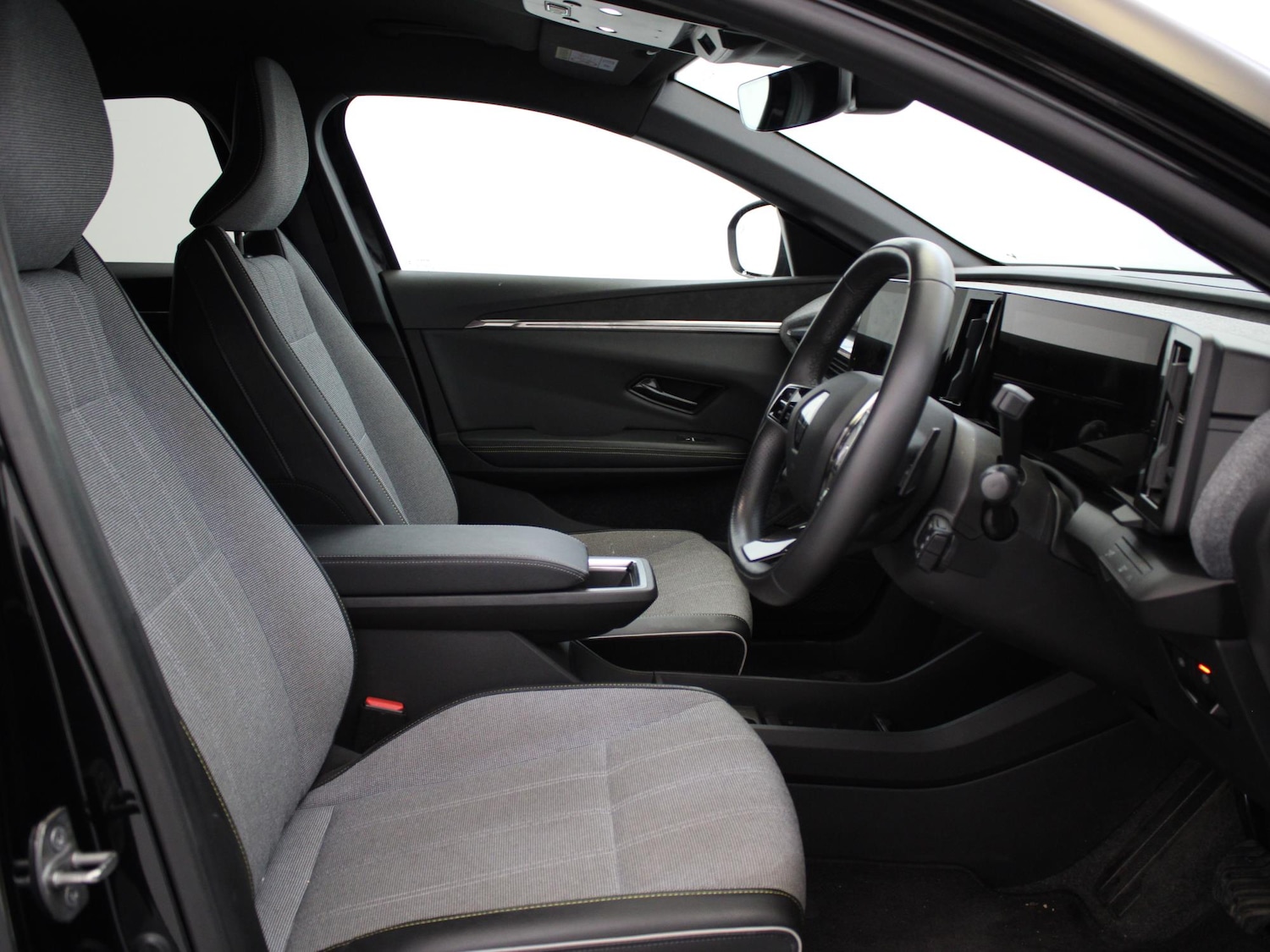 Used Renault Megane E Tech 2024 for sale - 75536241: Photo 9