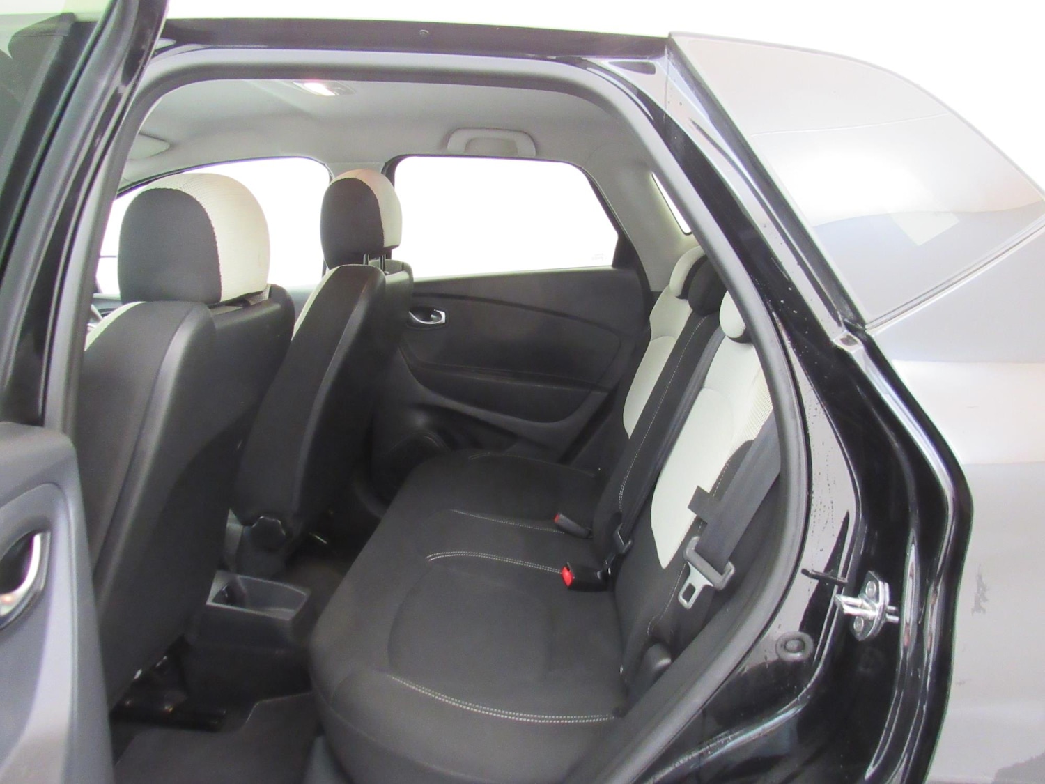 Used Renault Captur 2018 for sale - 77979698: Photo 10