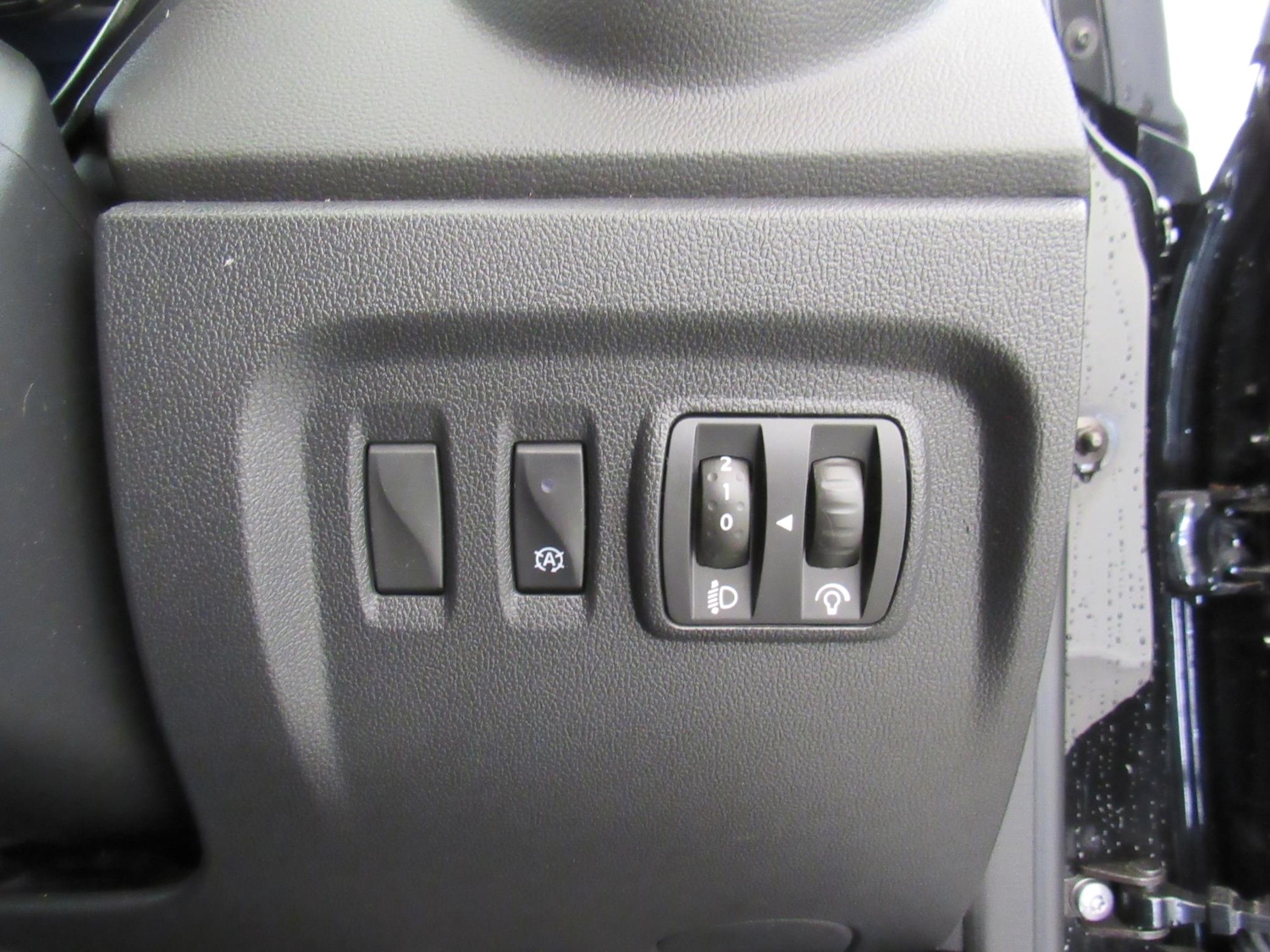 Used Renault Captur 2018 for sale - 77979698: Photo 25