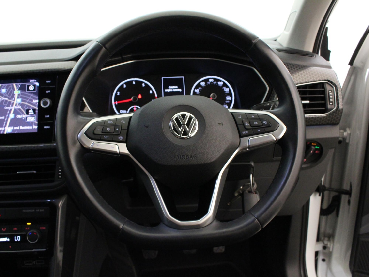 Used Volkswagen T-Cross 2019 for sale - 76723908: Photo 27