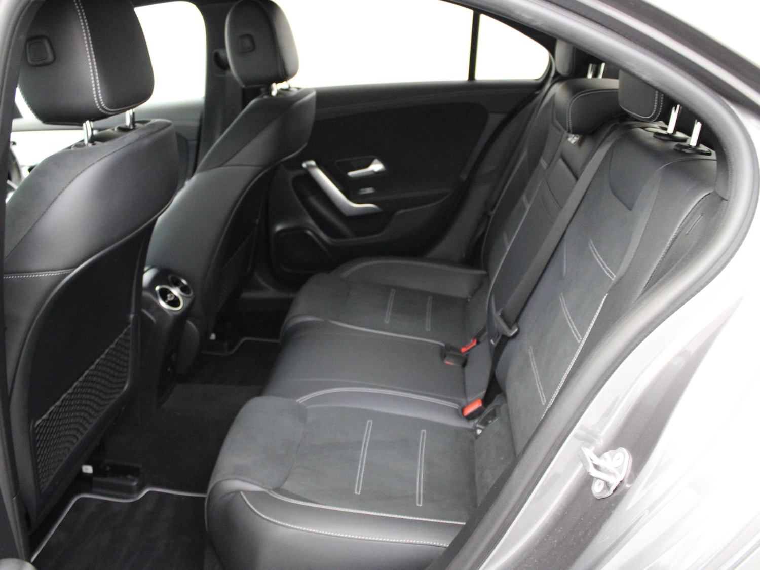 Used Mercedes-Benz A-Class 2021 for sale - 77943889: Photo 11