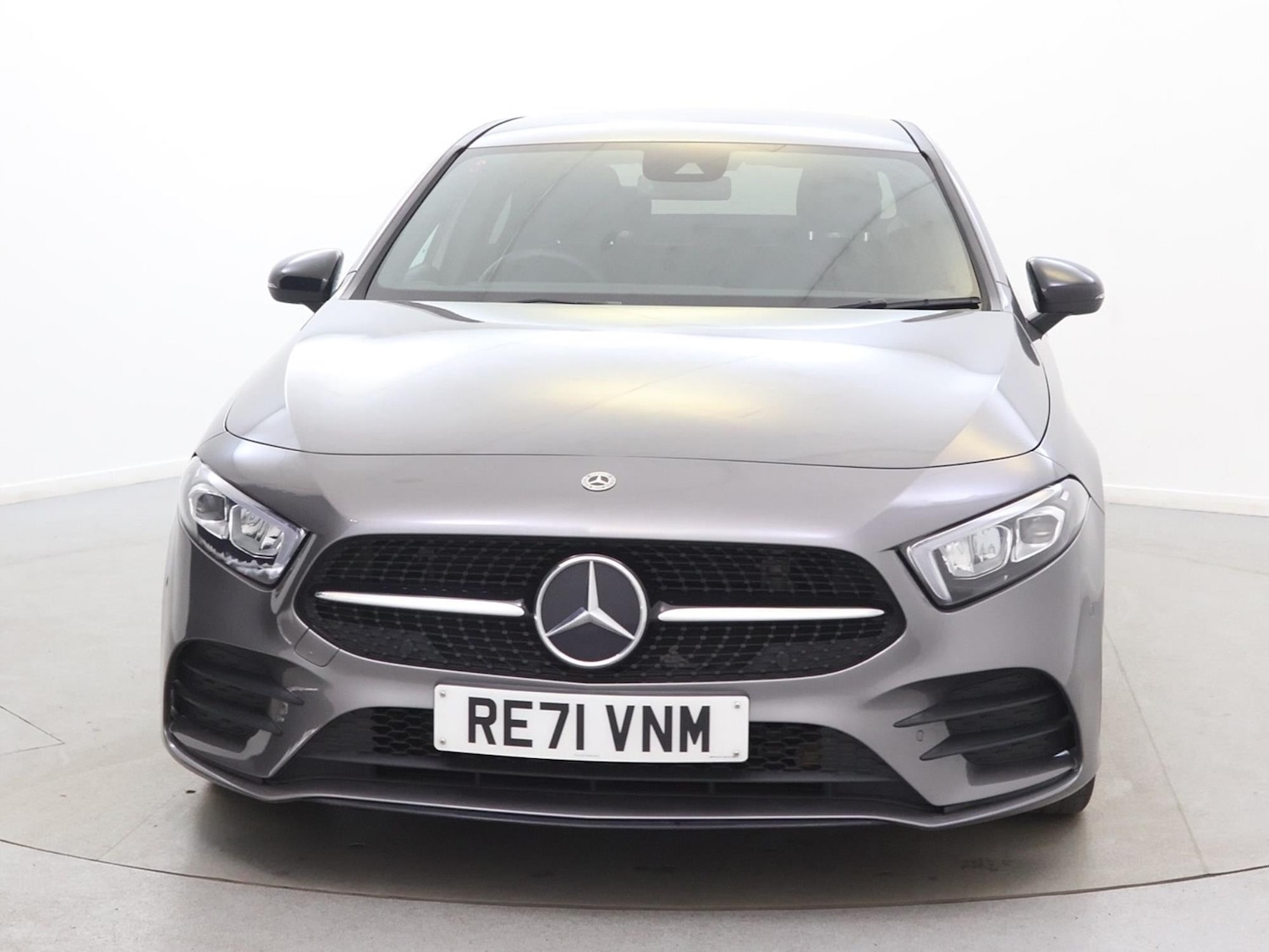 Used Mercedes-Benz A-Class 2021 for sale - 77943889: Photo 2