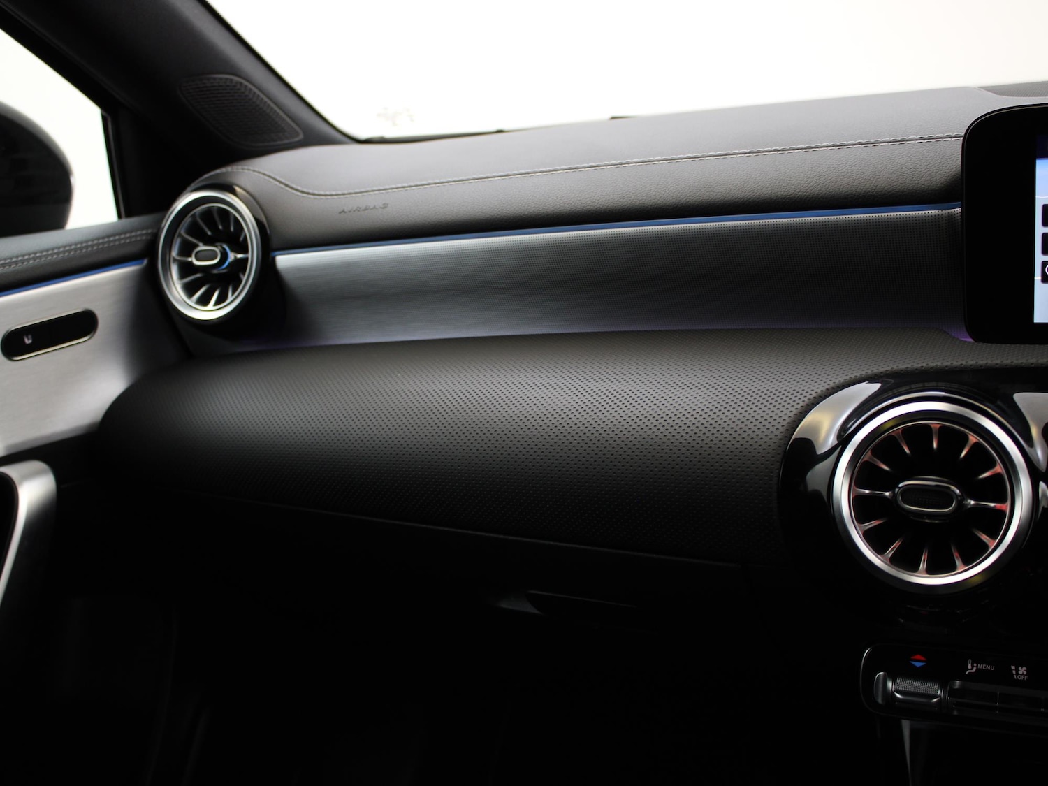 Used Mercedes-Benz A-Class 2021 for sale - 77943889: Photo 33