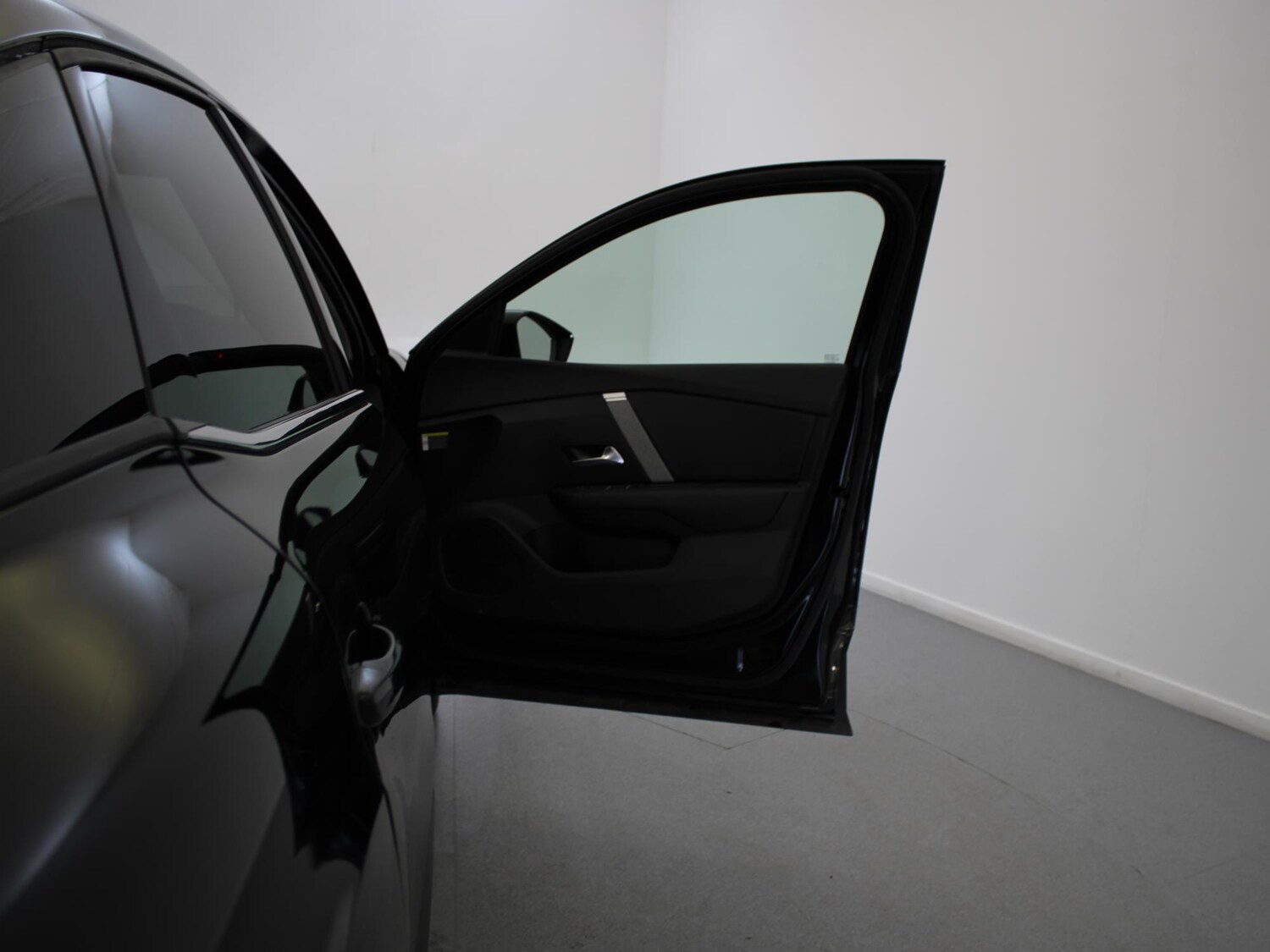 Used Citroen C4 2023 for sale - 75541746: Photo 35