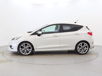Used Ford Fiesta 2021 for sale - 78422107: Photo
