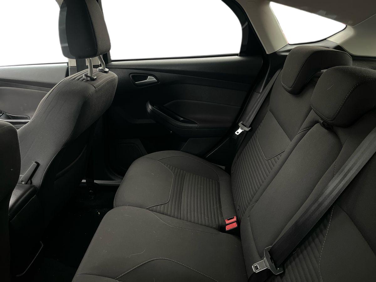 Used Ford Focus 2015 for sale - 76502963: Photo 8