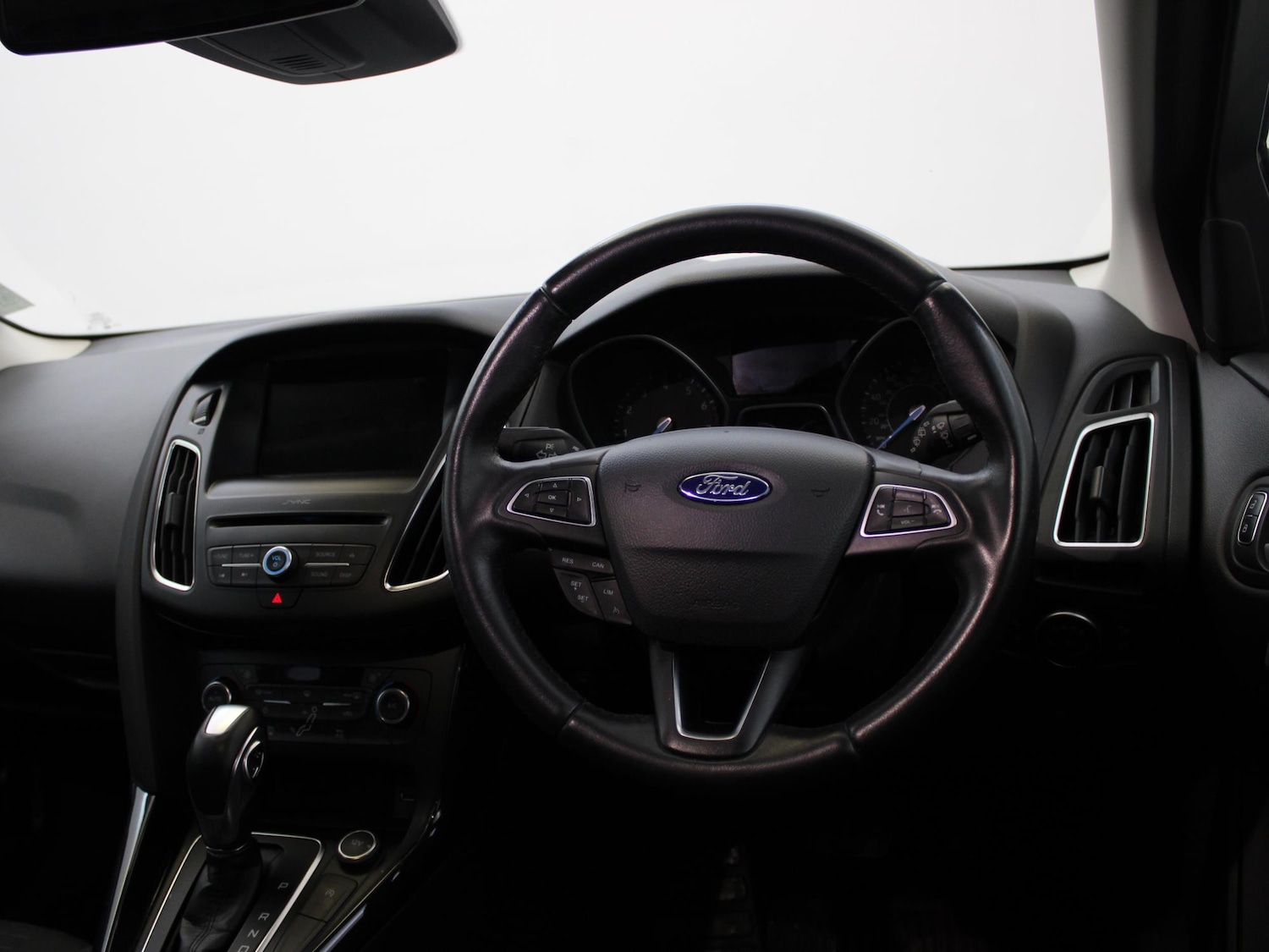 Used Ford Focus 2017 for sale - 76442660: Photo 14