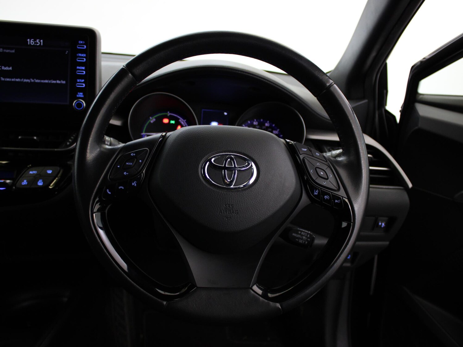 Used Toyota C-HR 2022 for sale - 76243695: Photo 27