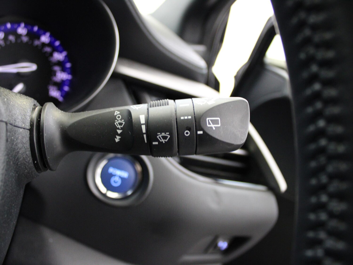 Used Toyota C-HR 2022 for sale - 76243695: Photo 31