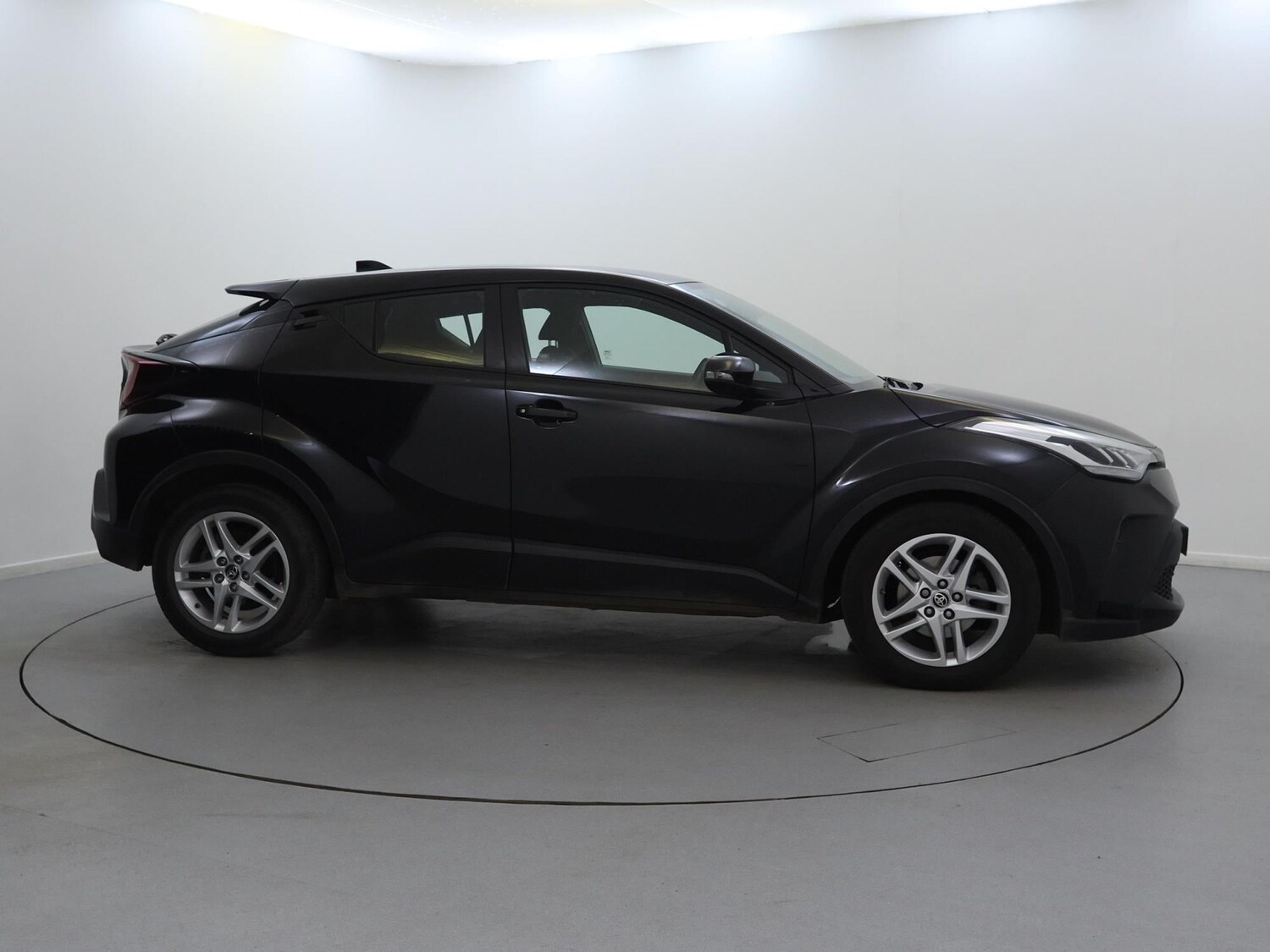 Used Toyota C-HR 2022 for sale - 76243695: Photo 8