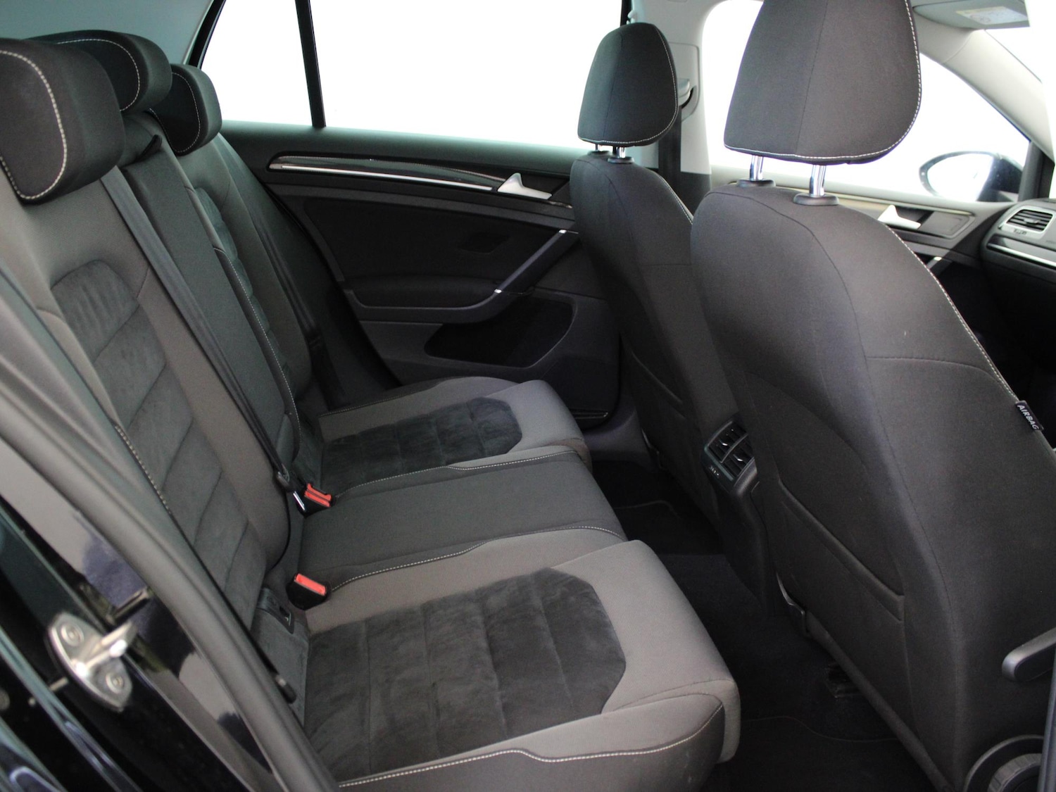 Used Volkswagen Golf 2016 for sale - 76503048: Photo 13