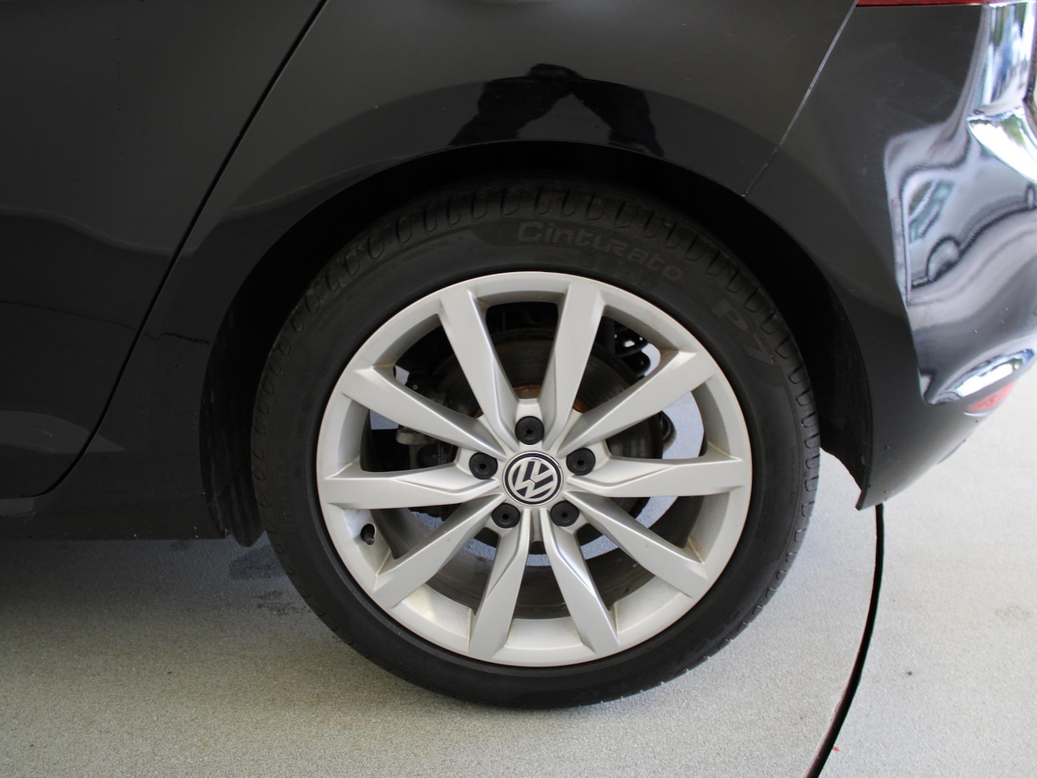 Used Volkswagen Golf 2016 for sale - 76503048: Photo 42