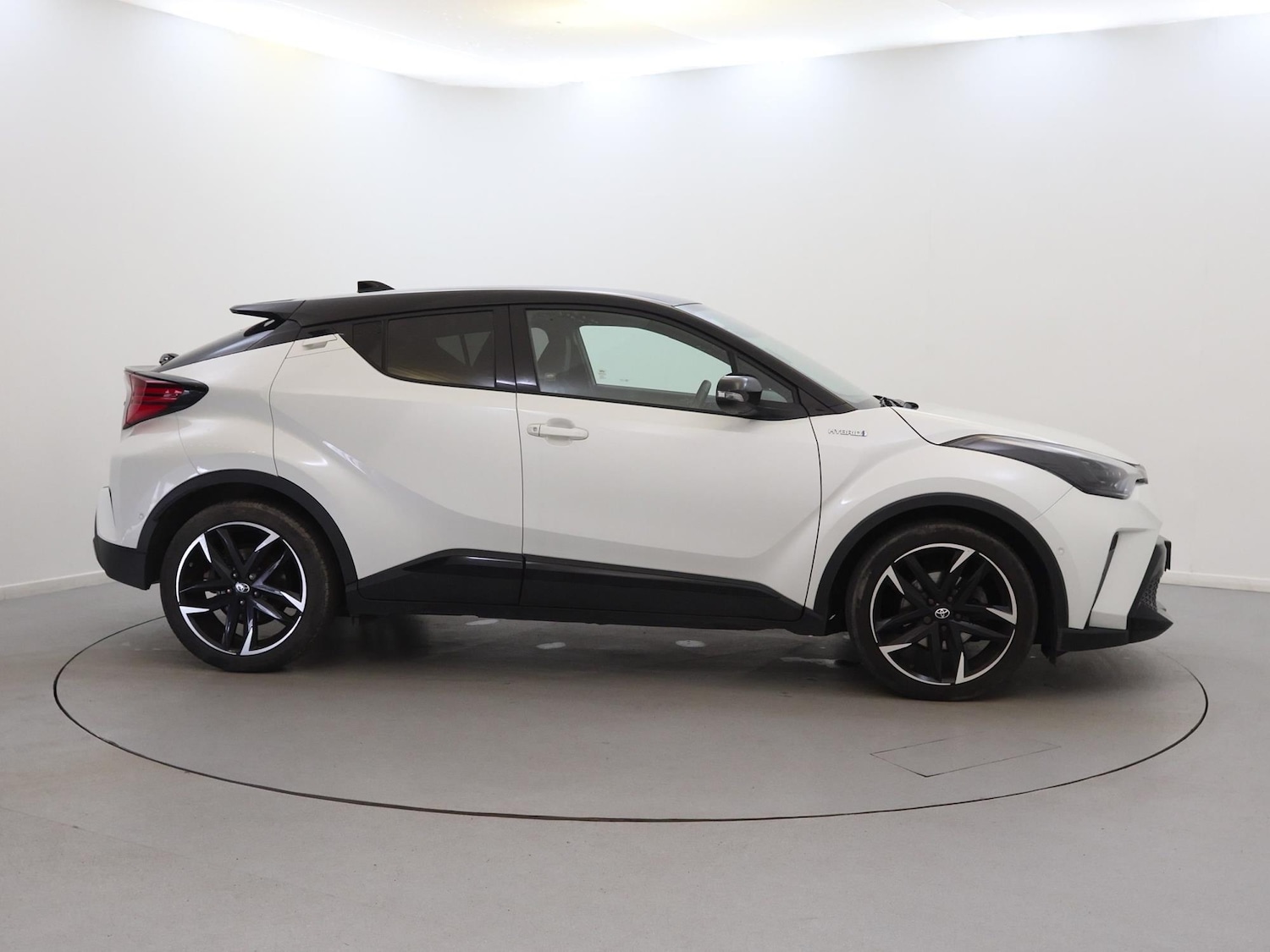 Used Toyota C-HR 2021 for sale - 77164614: Photo 8
