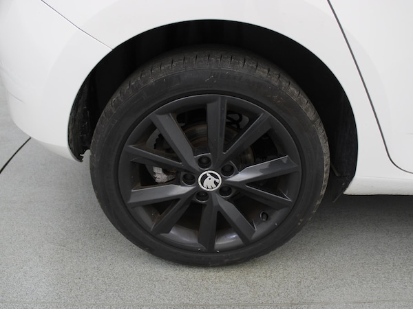 Used Skoda Fabia 2016 for sale - 75761522: Photo 32