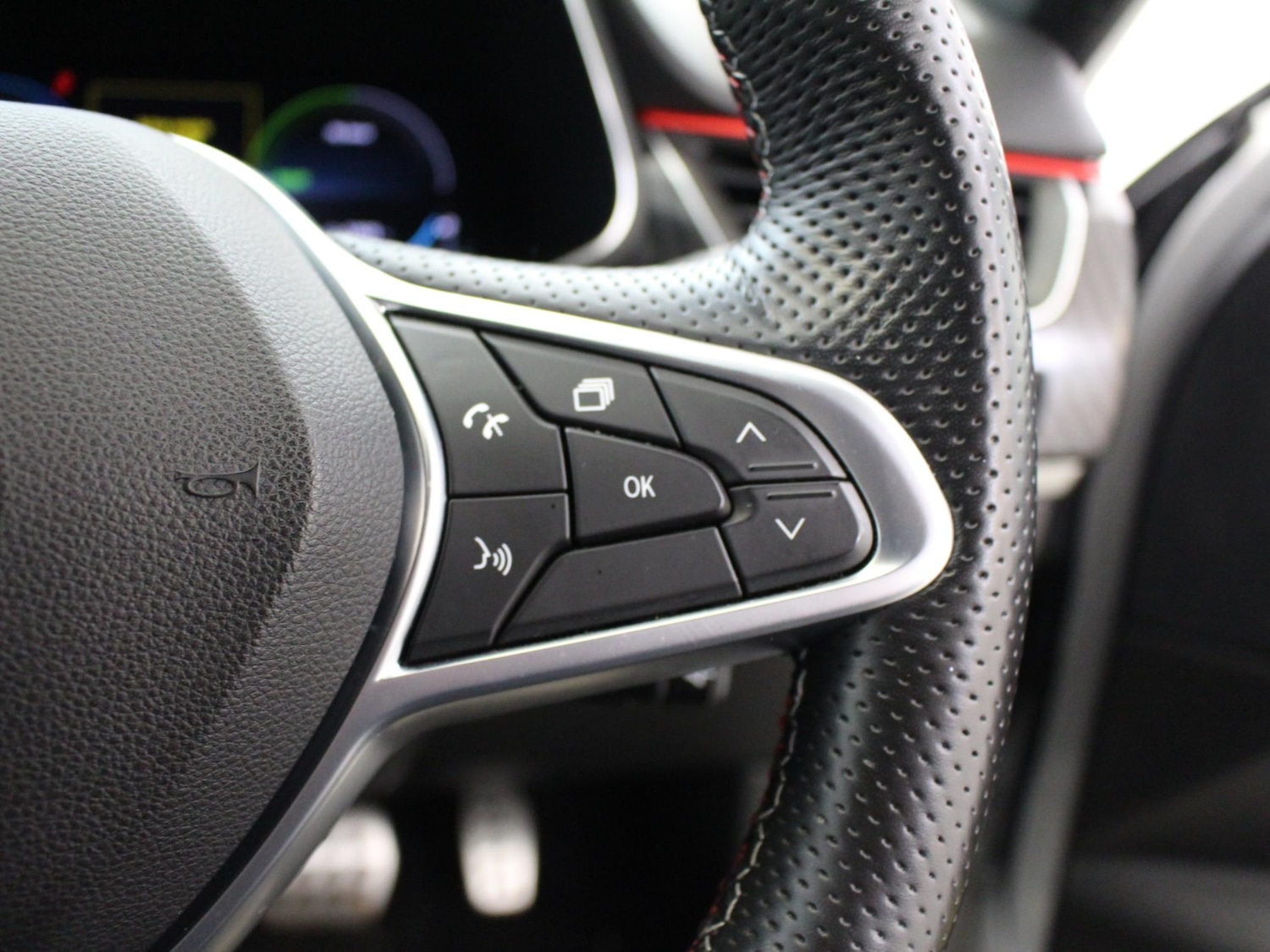 Used Renault Arkana 2022 for sale - 77000523: Photo 31