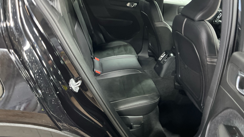 Used Volvo XC40 2021 for sale - 76442662: Photo 7