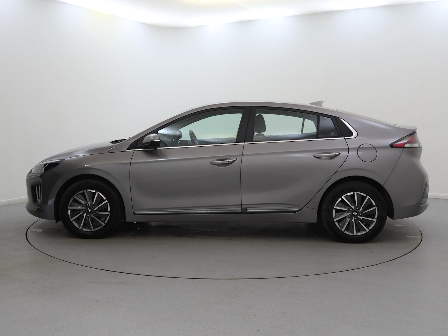 Used Hyundai IONIQ 2021 for sale - 76047339: Photo 4