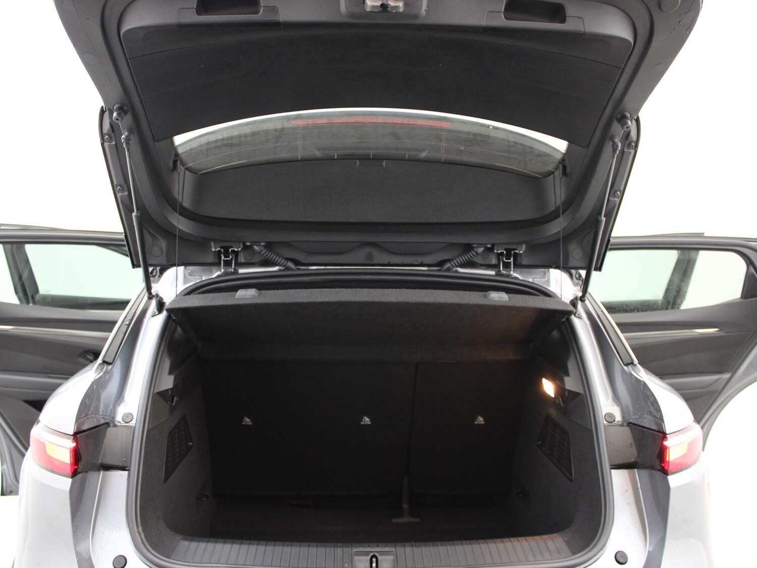 Used Renault Megane E Tech 2023 for sale - 76353285: Photo 39