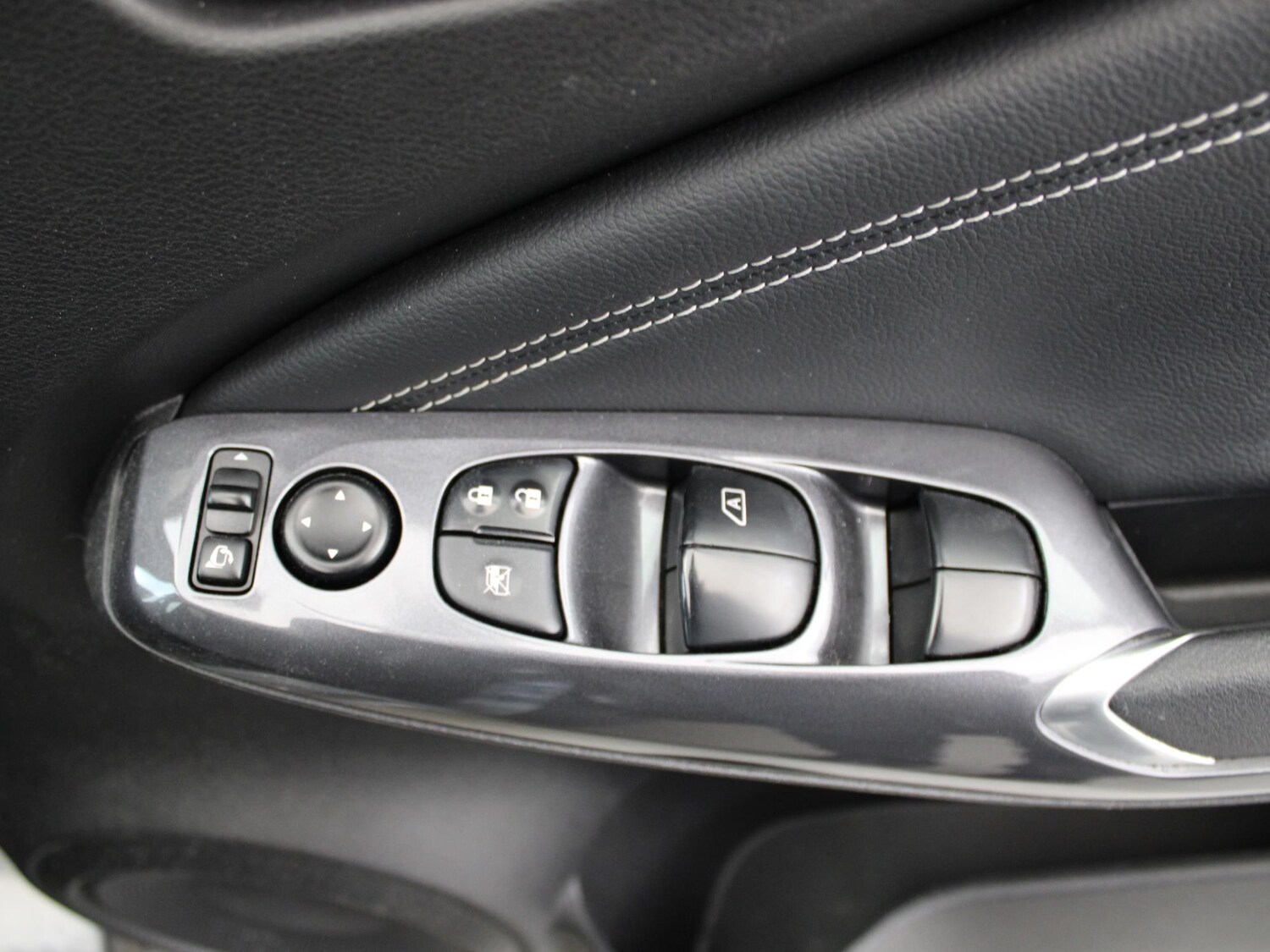 Used Nissan Juke 2023 for sale - 77742140: Photo 35