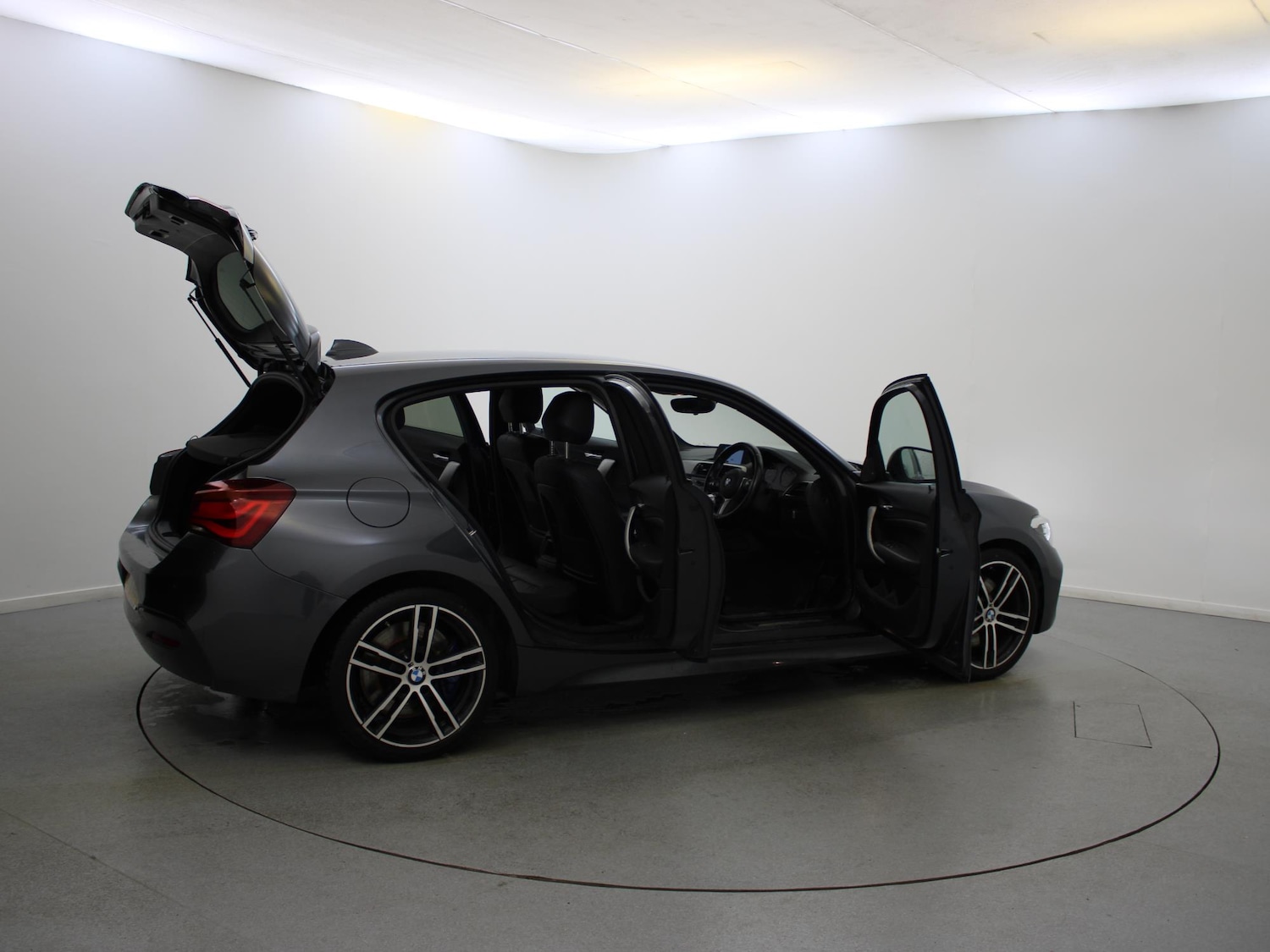Used BMW 1 Series 2019 for sale - 76968168: Photo 25