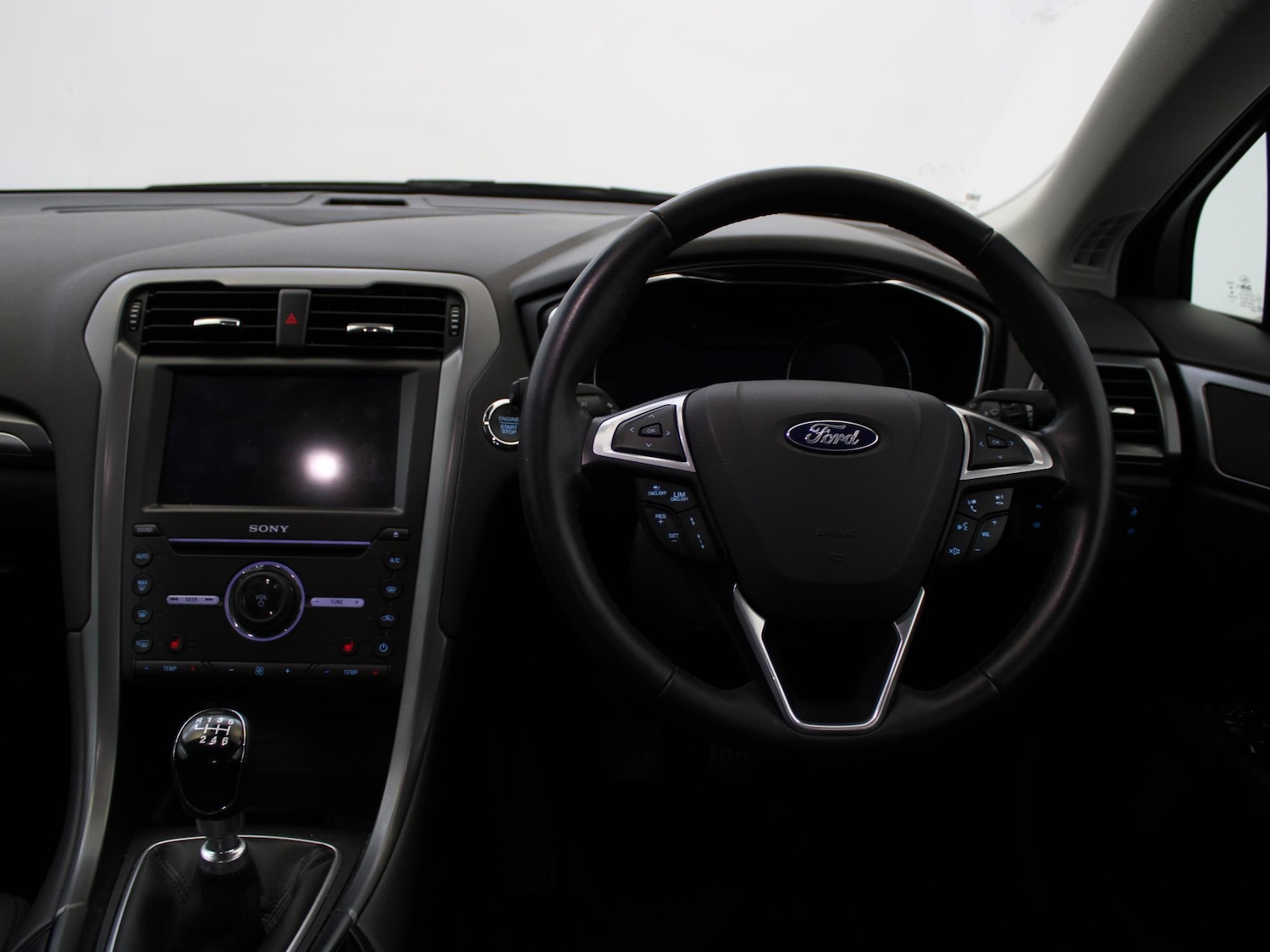 Used Ford Mondeo 2019 for sale - 76157925: Photo 14