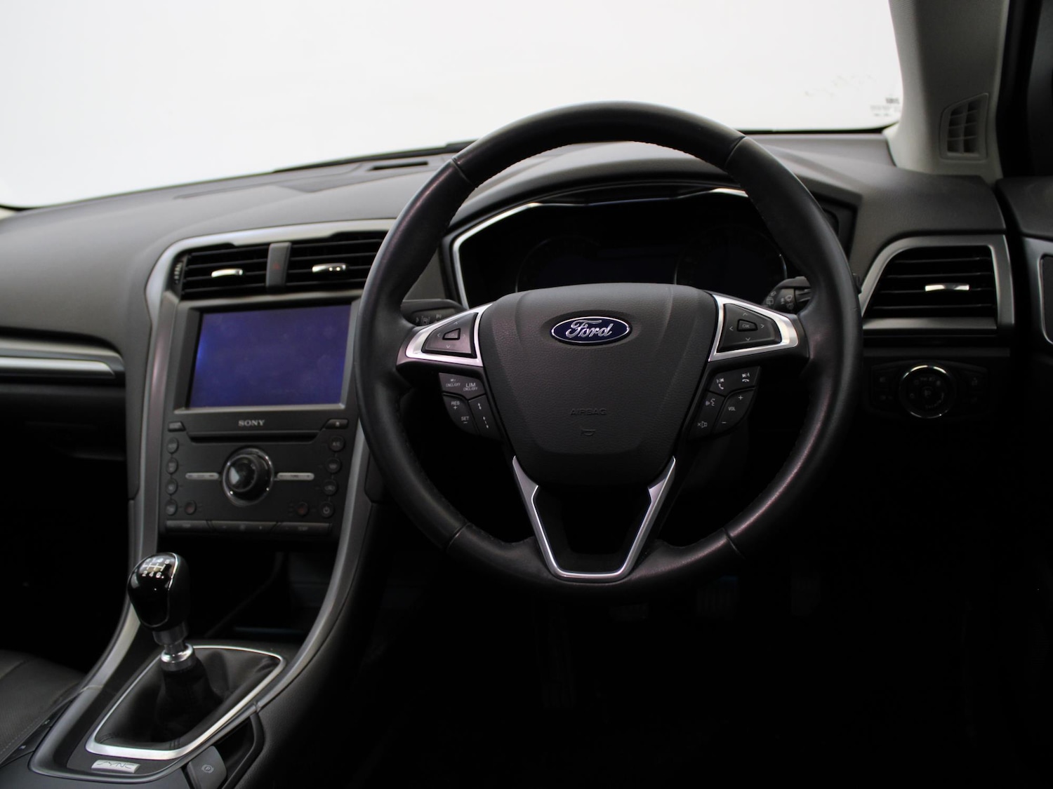 Used Ford Mondeo 2019 for sale - 76157925: Photo 15