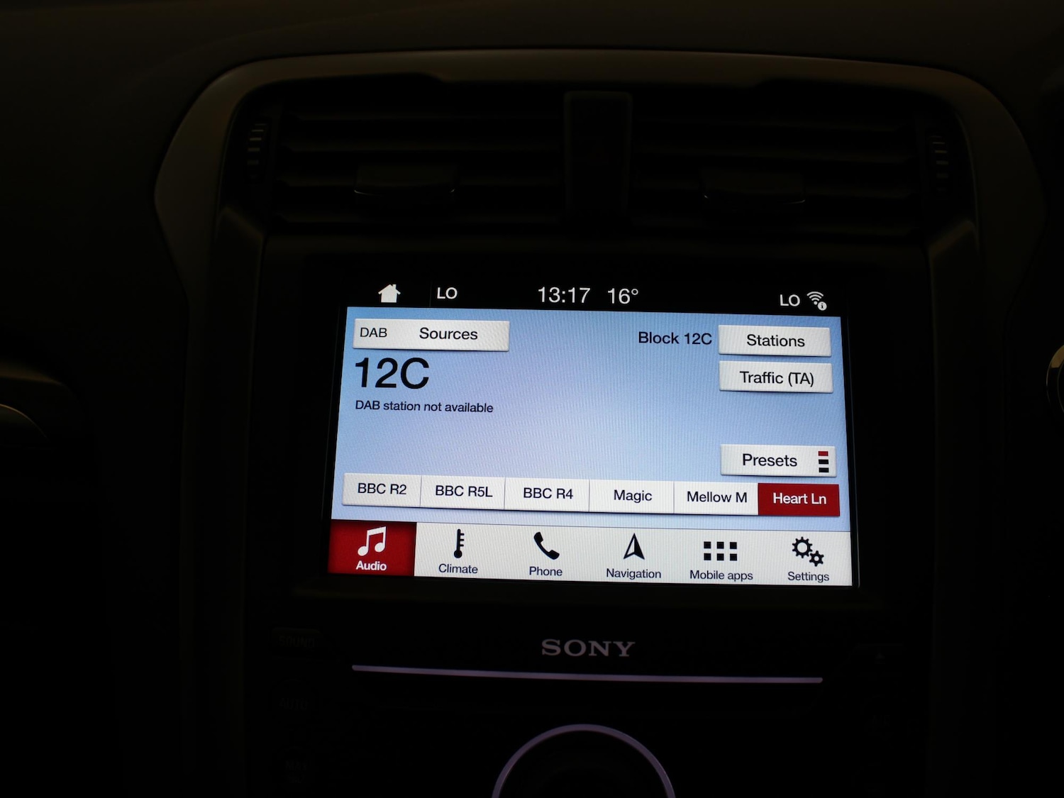 Used Ford Mondeo 2019 for sale - 76157925: Photo 22