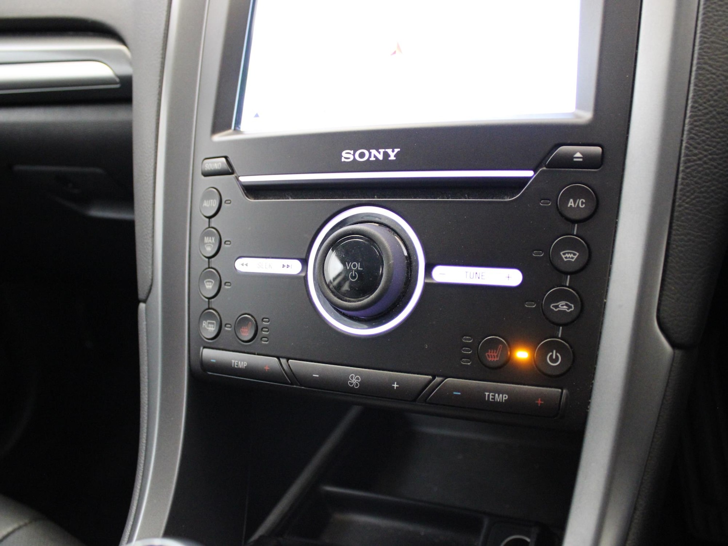 Used Ford Mondeo 2019 for sale - 76157925: Photo 24