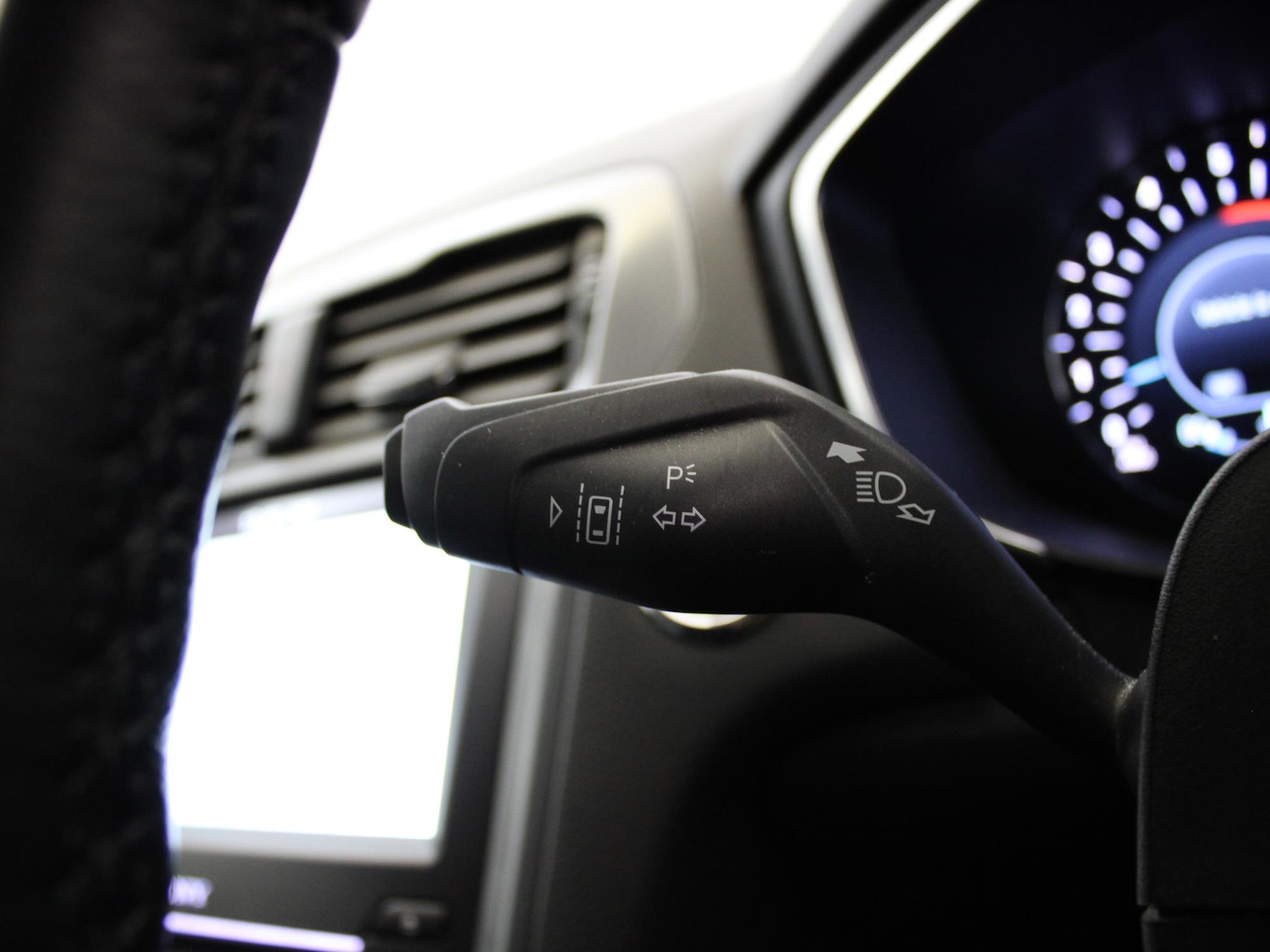 Used Ford Mondeo 2019 for sale - 76157925: Photo 29