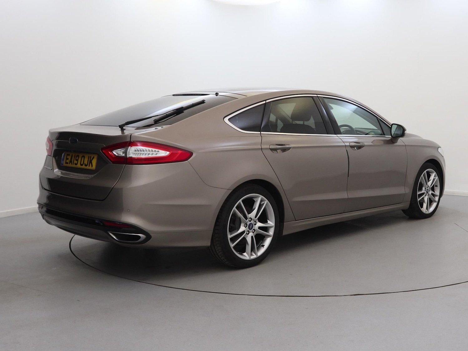 Used Ford Mondeo 2019 for sale - 76157925: Photo 5