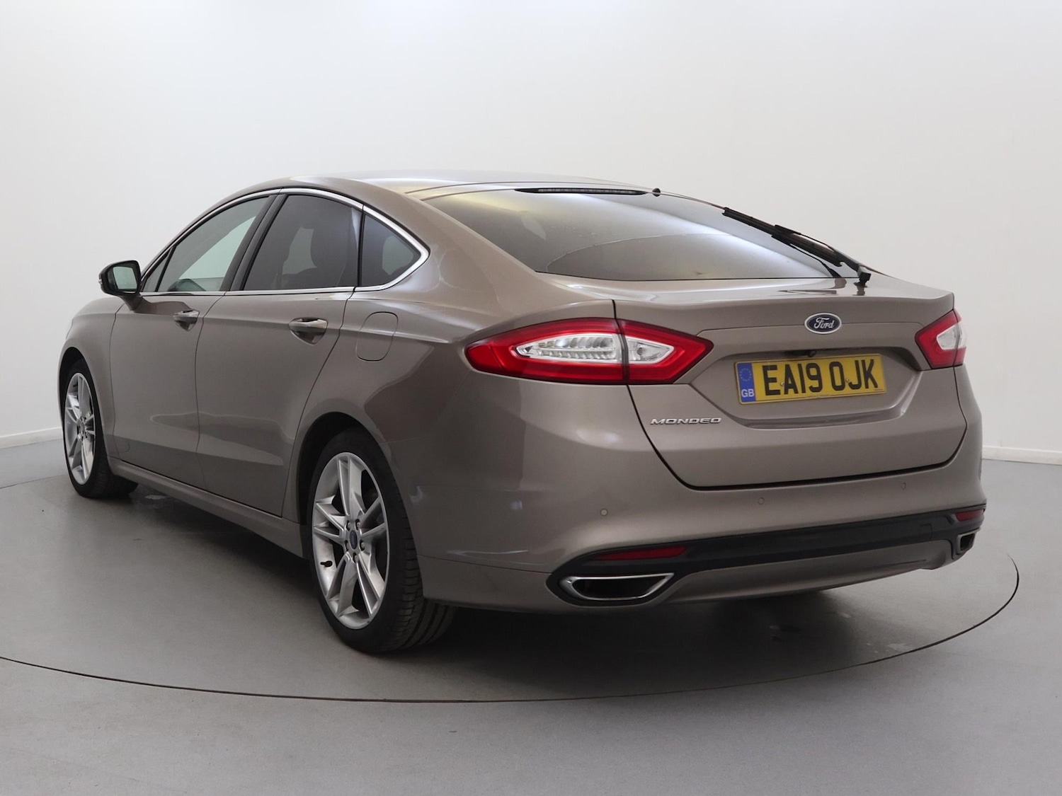 Used Ford Mondeo 2019 for sale - 76157925: Photo 7