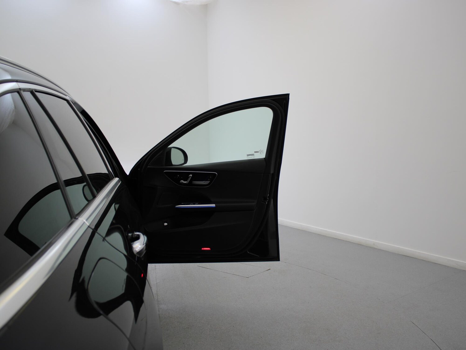 Used Mercedes-Benz C Class 2022 for sale - 75908874: Photo 43