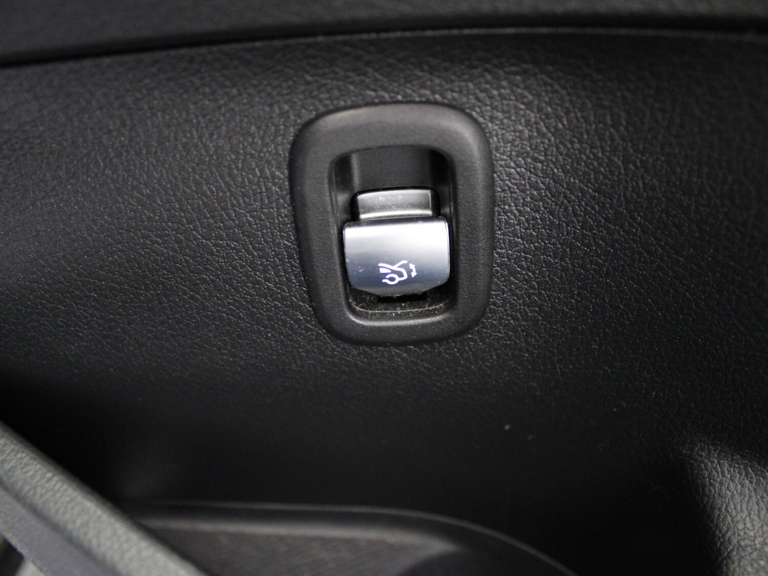 Used Mercedes-Benz C Class 2022 for sale - 75908874: Photo 47