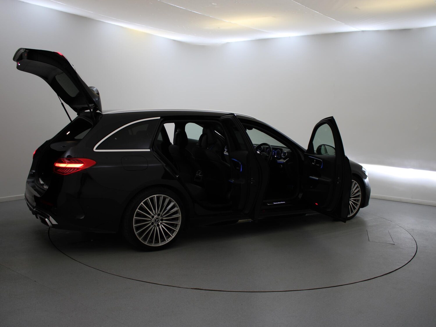 Used Mercedes-Benz C Class 2022 for sale - 75908874: Photo 50