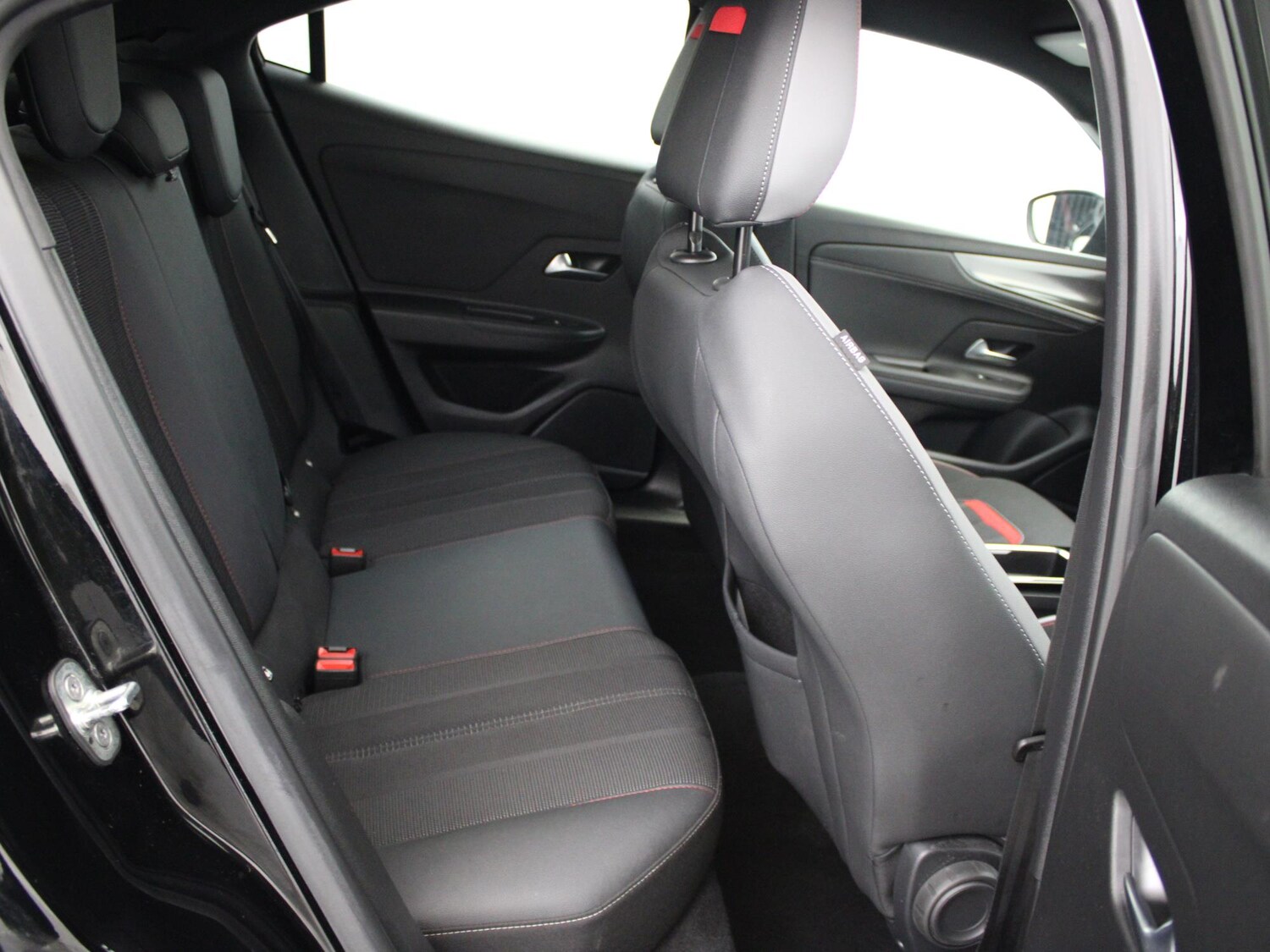 Used Vauxhall Mokka 2023 for sale - 77240064: Photo 14