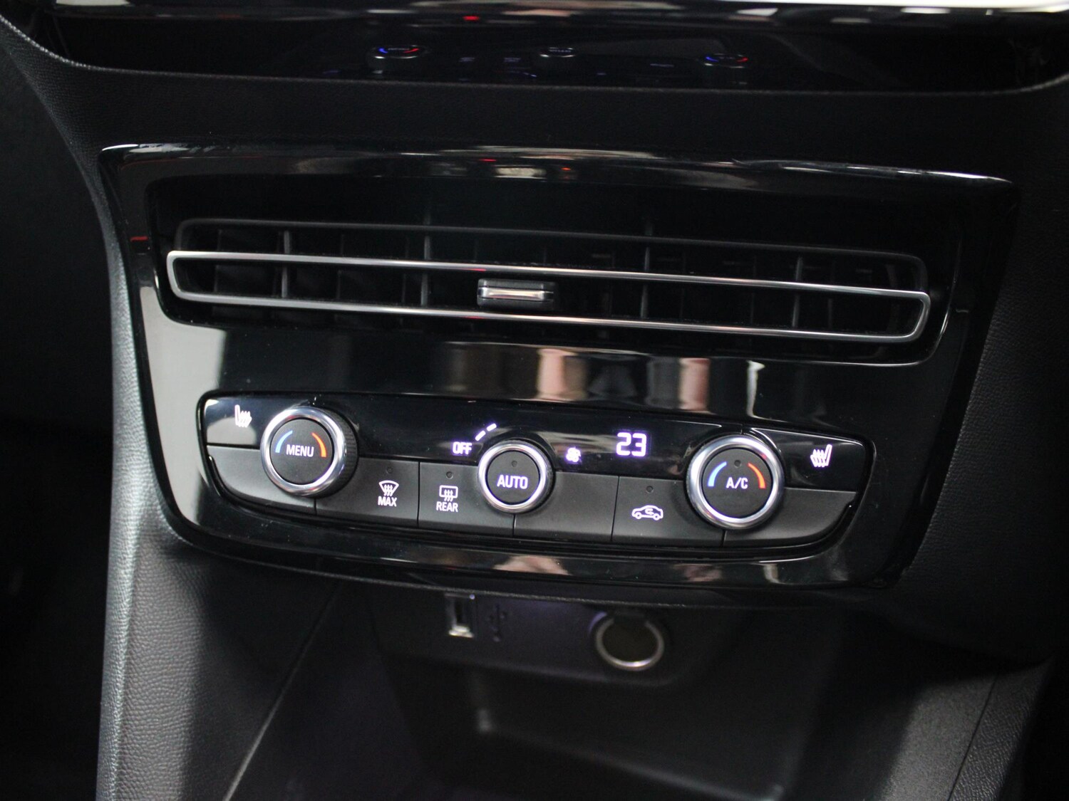 Used Vauxhall Mokka 2023 for sale - 77240064: Photo 28