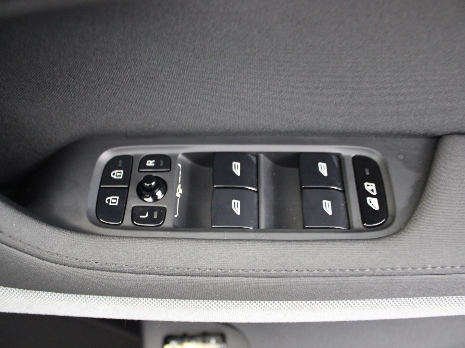 Used Polestar Polestar 2 2021 for sale - 77044367: Photo 38