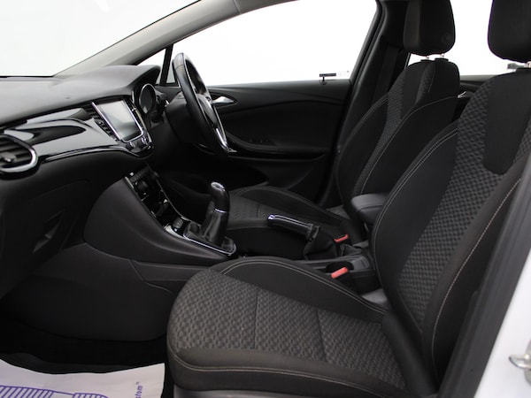 Used Vauxhall Astra 2018 for sale - 76249549: Photo 10