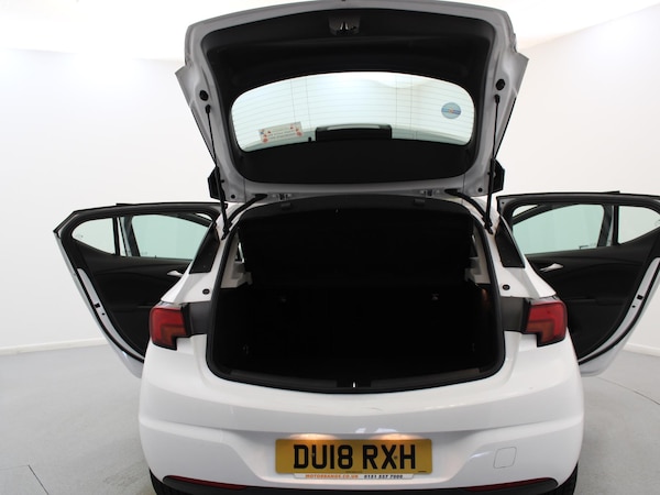 Used Vauxhall Astra 2018 for sale - 76249549: Photo 22