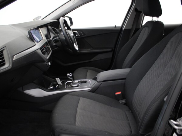 Used BMW 1 Series 2024 for sale - 75392747: Photo 10