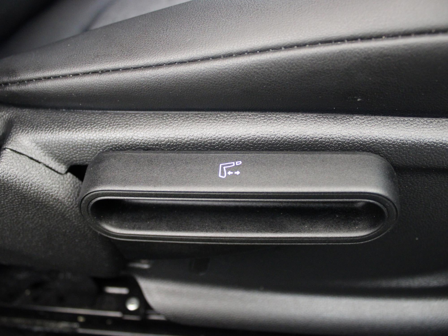 Used MINI Hatch 2023 for sale - 76515806: Photo 10