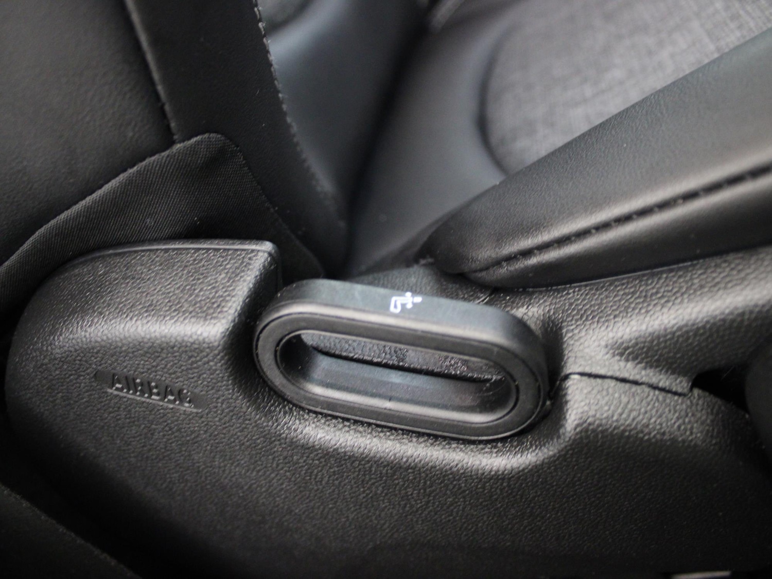 Used MINI Hatch 2023 for sale - 76515806: Photo 11