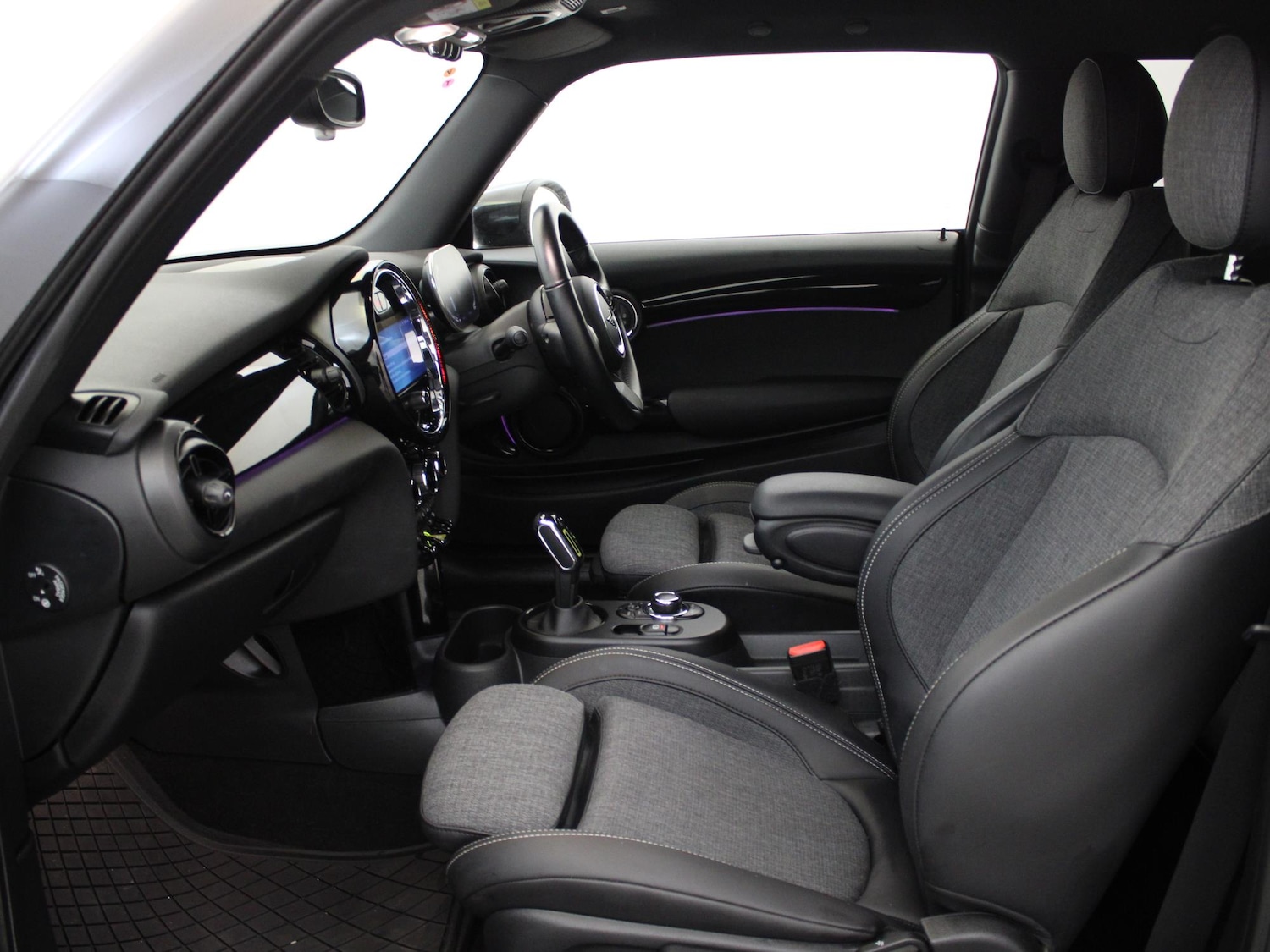 Used MINI Hatch 2023 for sale - 76515806: Photo 13