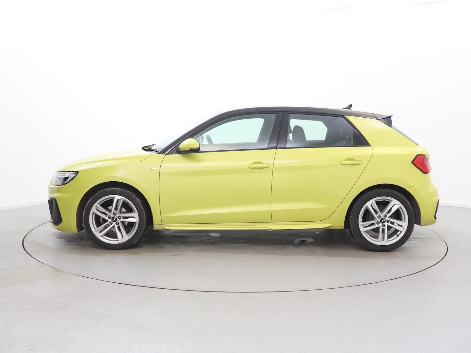 Used Audi A1 2022 for sale - 77443857: Photo 4