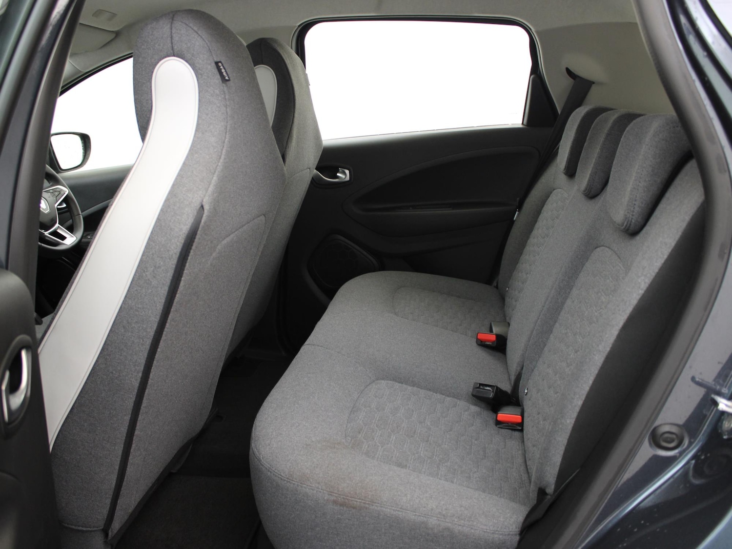 Used Renault Zoe 2021 for sale - 77206736: Photo 11