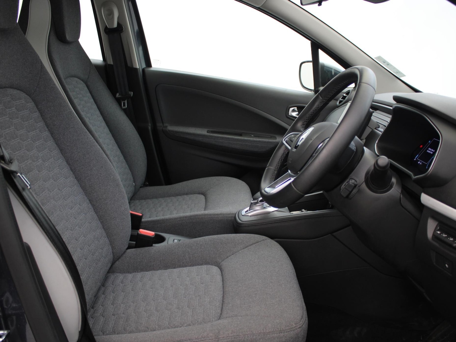 Used Renault Zoe 2021 for sale - 77206736: Photo 9