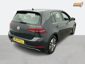 Used Volkswagen Golf 2019 for sale - 78311734: Photo
