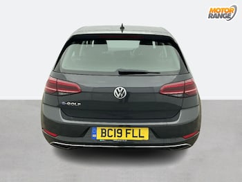 Used Volkswagen Golf 2019 for sale - 78311734: Photo